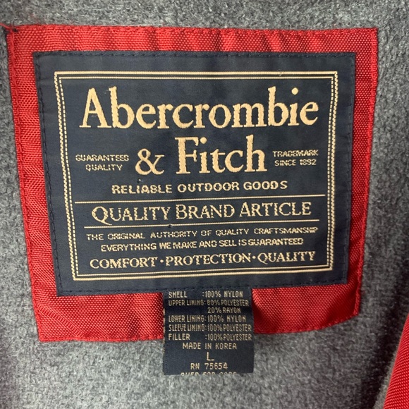 ABERCROMBIE & FITCH men’s red waterproof windproof varsity winter jacket - Picture 7 of 14